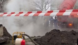 Ремонт магистрального трубопровода продолжился в Губкине