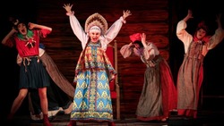 Коллектив Губкинского театра пригласил зрителей на премьеру постановки «Однажды в королевстве» 