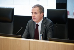 Вячеслав Гладков призвал отказаться от проведения выпускных в заведениях общепита с алкоголем