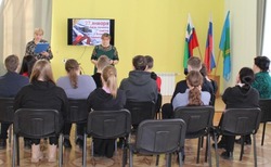 Исторический час «Право на память» прошёл в ЦКР села Истобное Губкинского горокруга 