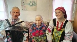 Жительница села Богословка Валентина Шмелева отметила 95-летний юбилей 