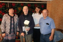 Житель села Никаноровка губкинской территории Иван Мартышов отметил 95-летний юбилей 