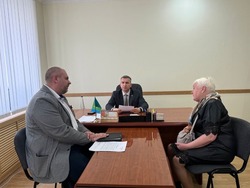 Михаил Лобазнов провёл очередной приём губкинцев по личным вопросам 