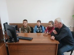 Юные жители села Богословка губкинской территории приняли участие в программе «Родная земля»
