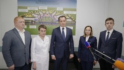 Вячеслав Гладков совместно с Владимиром Путиным открыл второй инфекционный центр области 
