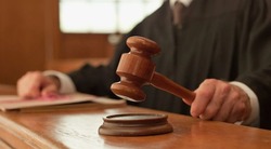 Губкинская прокуратура обвинила местного жителя в убийстве по неосторожности 