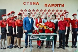 Парта Героя появилась в школе села Сергиевка Губкинского горокруга 