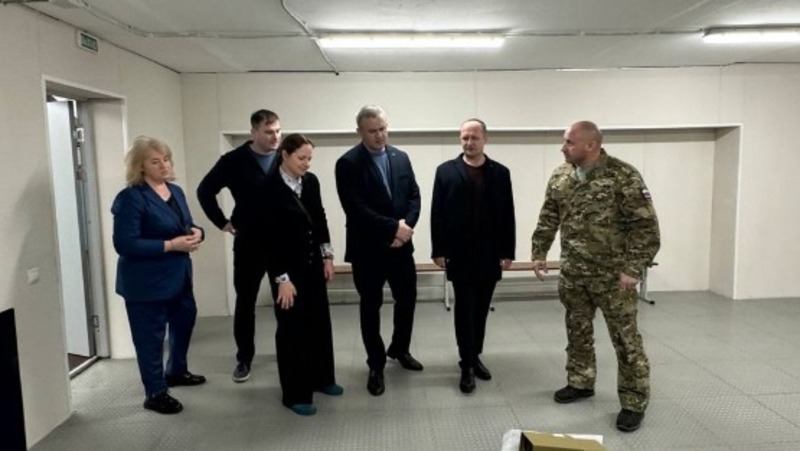 Участники СВО Андраник Гаспарян и Дмитрий Кириенко посетили Губкин 
