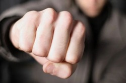 Губкинские полицейские задержали подозреваемого в причинении вреда здоровью средней тяжести
