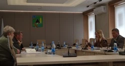 Губкинцы обсудили работу приюта для безнадзорных животных на встрече в формате круглого стола