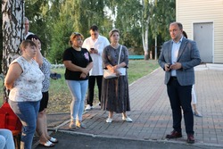 Антон Кулёв встретился с жителями сельских населённых пунктов Губкинского горокруга