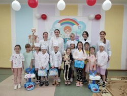 Студенты Старооскольского медколледжа встретились с воспитанниками губкинских детских садов