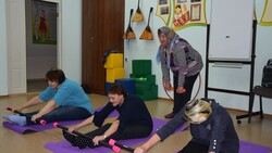Коллектив Сергиевкского ЦКР Губкинского округа провёл активную программу для бабушек