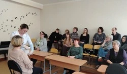 Преподаватели ДШИ п. Троицкий отработали практические навыки оказания медицинской помощи