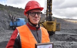 Семеро умелых. Как машинисты буровых установок соревновались в мастерстве