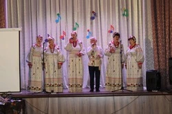 Творческий коллектив Богословского Дома культуры выступил для жителей села Юрьевка 