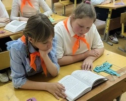 Троицкие педагоги провели особенный классный час