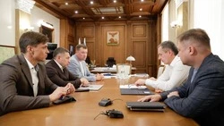 Вячеслав Гладков провёл рабочую встречу с председателем Центрально-Черноземного банка Сбербанка
