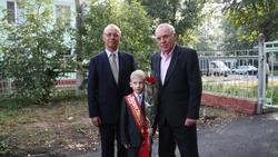 Первый директор Губкинской птицефабрики отпраздновал своё 80-летие