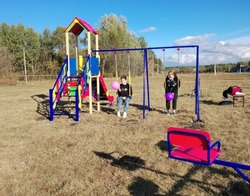 Новая детская игровая площадка появилась в хуторе Зайцево Губкинского горокруга 