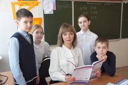 Учитель математики Троицкой школы Екатерина Перькова поделилась секретами профессии 