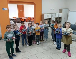 Воспитанники губкинских детских садов посетили Центр цифрового образования «IT-куб»