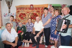 Жительница села Богословка губкинской территории Неонилла Чернышова отметила  90-летие 