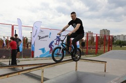 Металлоинвест открыл сезон экстремальных тренировок для молодёжи в Губкине