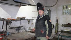 Электрогазосварщик Троицкое АО «Концкорма» Виктор Прасолов — о своей профессии 