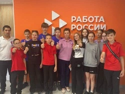 Школьники села Сергиевка посетили Губкинский кадровый центр