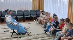Маленькие жители посёлка Троицкий приняли участие в программе «Капустные вечерки»