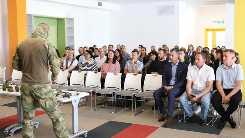 Вячеслав Гладков: более 20 тыс. педагогов приняли участие в антитеррористических учениях 