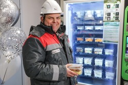 Новые продуктоматы появились на Лебединском ГОКе 