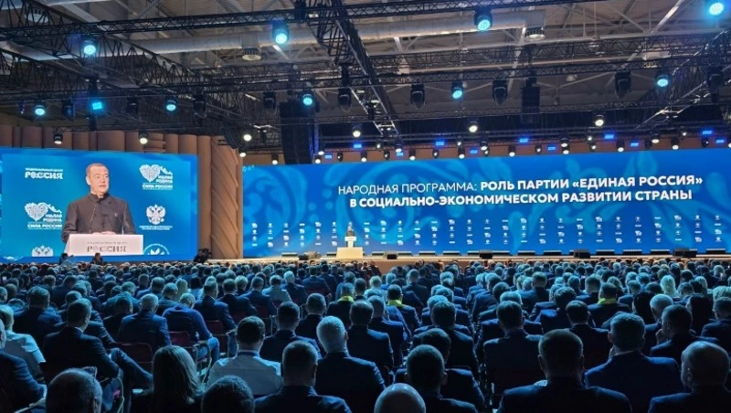 Дмитрий Медведев дал поручение предоставить правовую основу для защиты муниципальных служащих