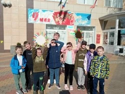 Истобнянские культработники провели игровую мозаику «День солнца»