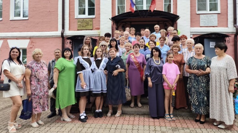 Встреча школьных друзей прошла в Богословке