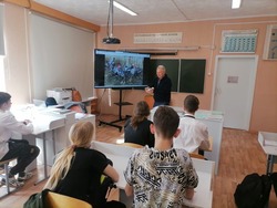 Практическая деятельность по разведению кур началась в условиях Истобнянской школы 
