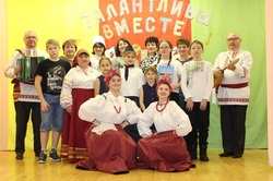 Жители и гости села Чуево губкинской территории посетили концертную программу «Талантливы вместе»