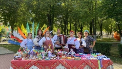 Сотрудники Дома народного творчества провели для губкинцев фольклорный праздник
