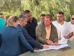 Выездное совещание на тему благоустройства парковой зоны прошло в Губкине 