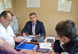 Михаил Лобазнов провёл оперативное совещание с подрядчиком на строительной площадке ФОКа