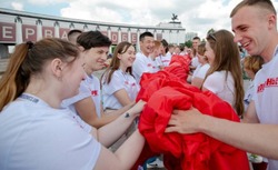Губкинская школьница Ксения Дыбова победила в международном проекте «Непокорённые 2023»