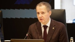 Вячеслав Гладков поздравил жительниц региона с Международным женским днём