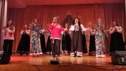 В Теплоколодезянском Доме культуры с большим успехом завершился творческий сезон