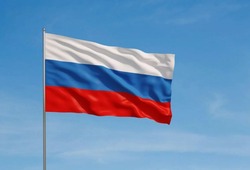 Антон Кулёв и Галина Колесникова поздравили губкинцев с Днём народного единства