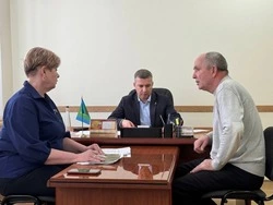Михаил Лобазнов провёл приём губкинцев по личным вопросам 