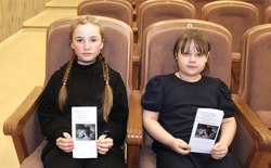 Информационный час «Правило пяти «Нет» прошёл в Доме культуры села Уколово губкинской территории