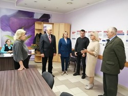 Губкинские депутаты посетили филиал Союза поддержки матерей и жён военнослужащих