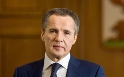 Вячеслав Гладков обратился к белгородцам в День учителя