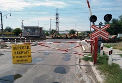 Движение автомобильного транспорта через железнодорожный переезд «58 км» закроется в Губкине